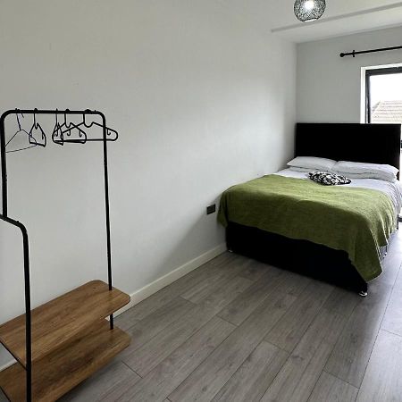 Stratford Apartment With Balcony ลอนดอน ภายนอก รูปภาพ